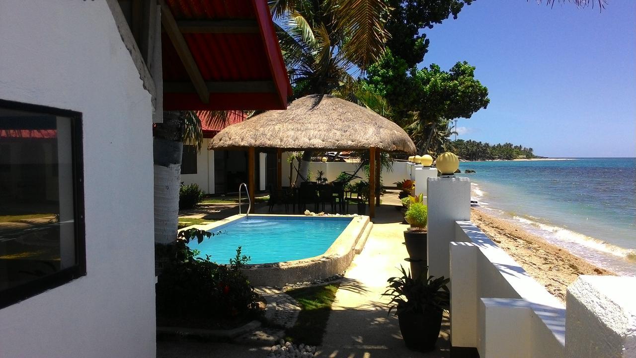 Bamboo Beachhouse Dormitory Garcia Hernandez Exterior foto